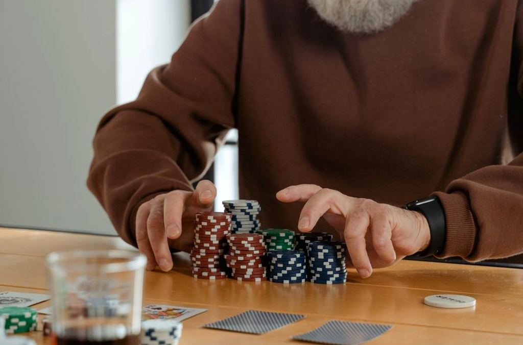 8xbet khóa tài khoản